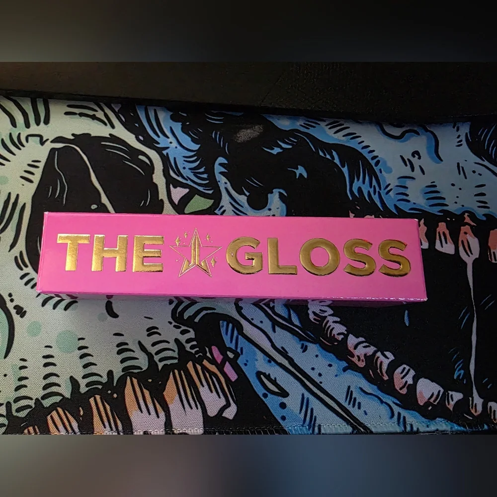 J* Gloss in Wet Peach - Picture 1 of 2